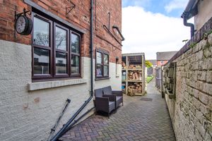 Photo 21- click for photo gallery